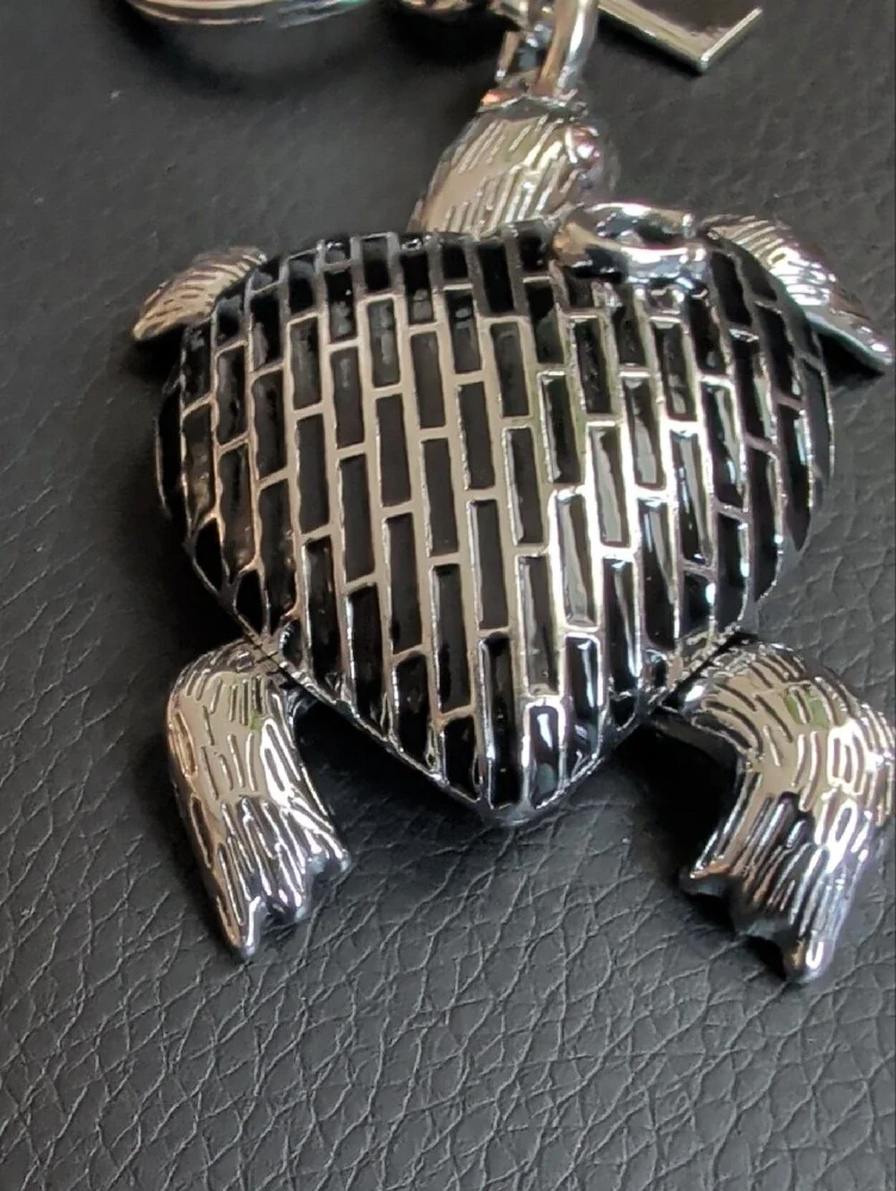 Turtle Keychain With Silver Hardware NWOT